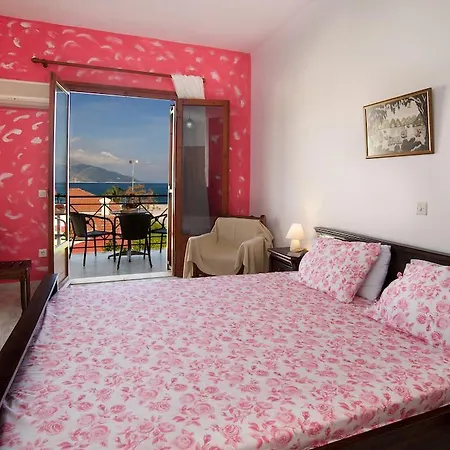 Apart Otel Thodora Appartments 3*