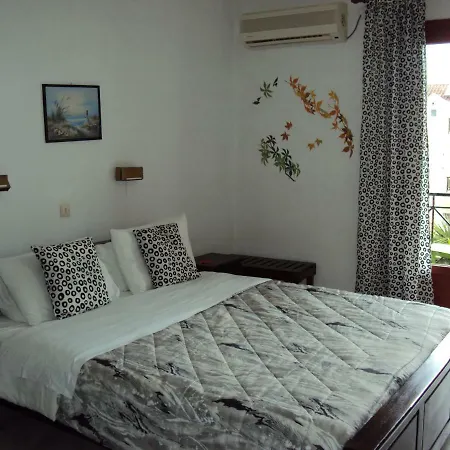 Apart Otel Thodora Appartments Sami (Kefalonia)